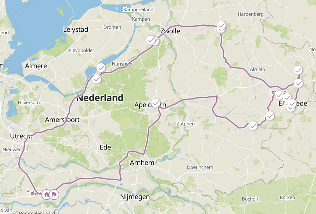Voorbeeldroute door Nederland met stops tussen Tiel, Zwolle en Enschede